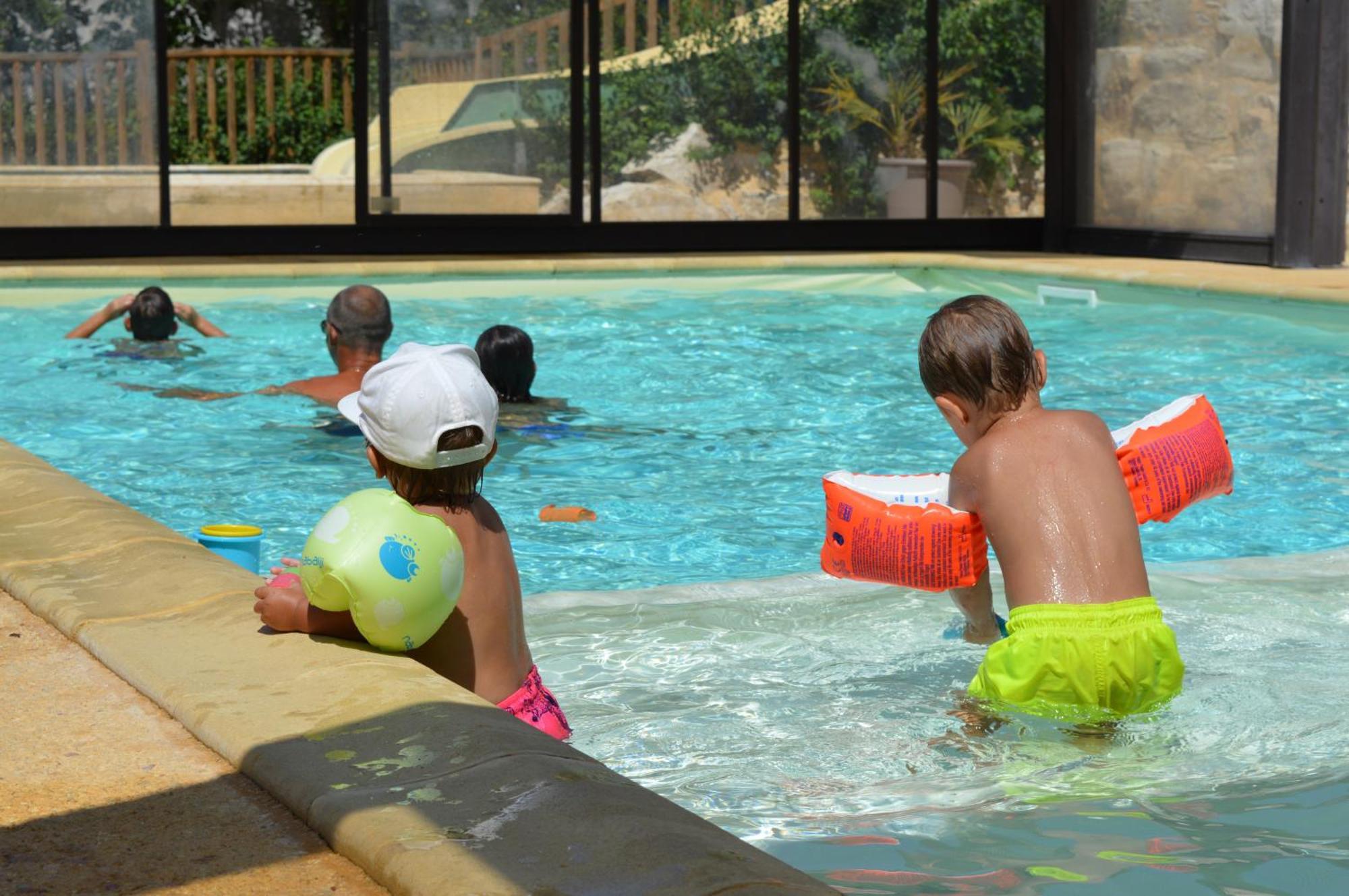 Campsite Camping Les Charmes 3*