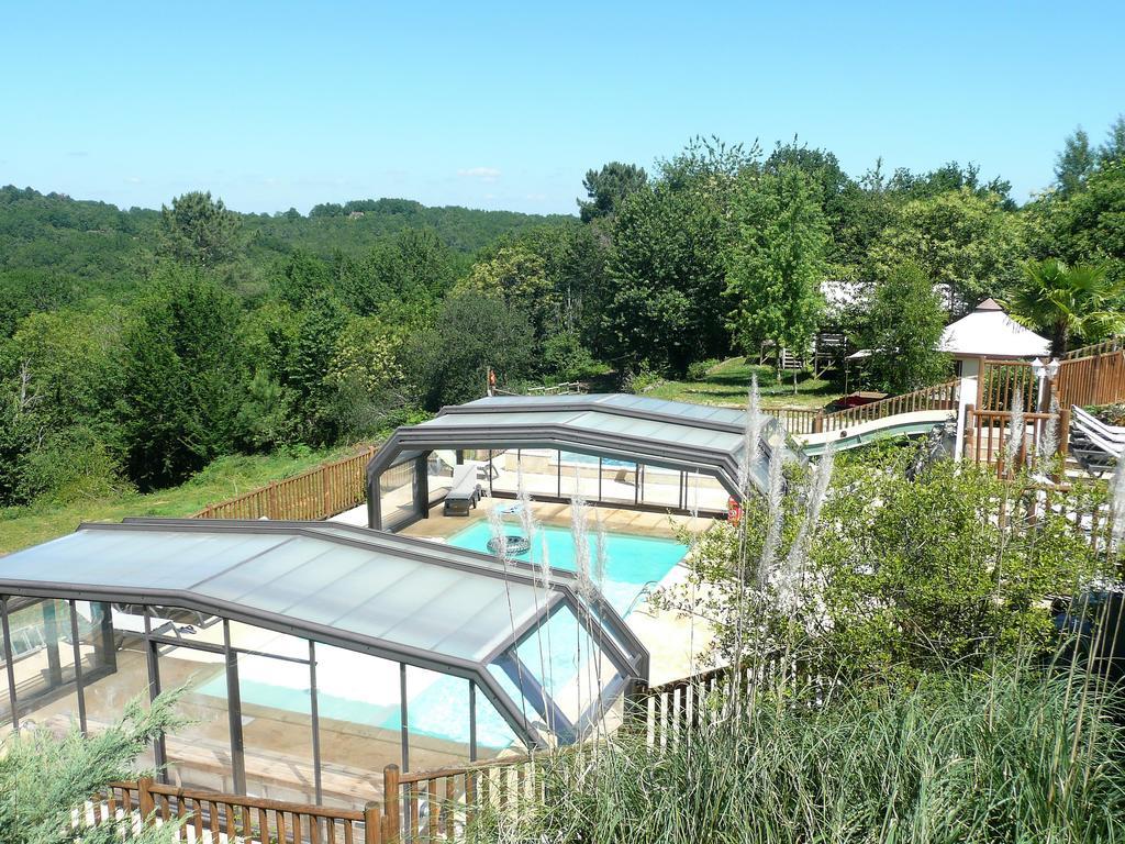 Camping Les Charmes 3*